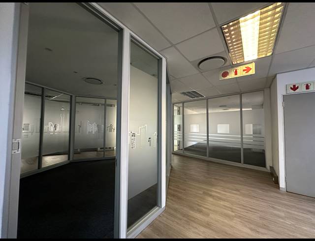375M² OFFICE TO LET IN CENTURION CENTRAL